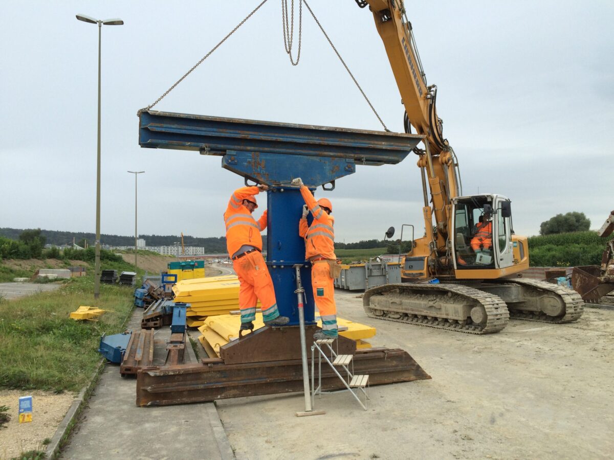 Doppelgleitschienen Grabenverbau